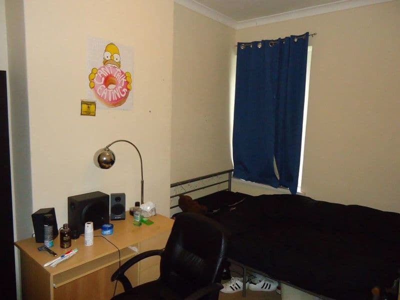 79 Dogfield Street, Cardiff - Image 7