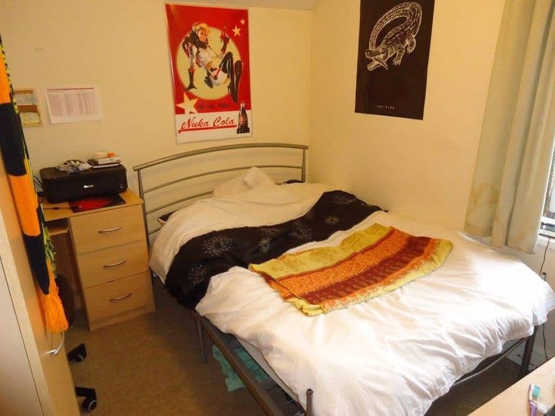 79 Dogfield Street, Cardiff - Image 8