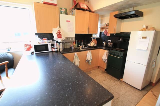 34a Miskin Street, Cardiff - Image 7