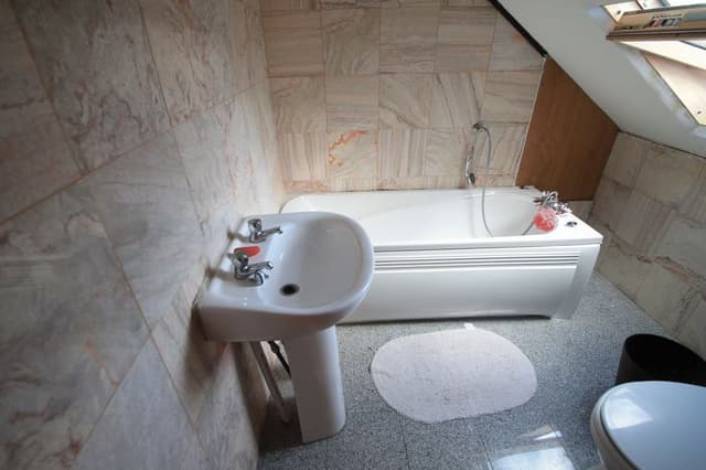 34a Miskin Street, Cardiff - Image 10