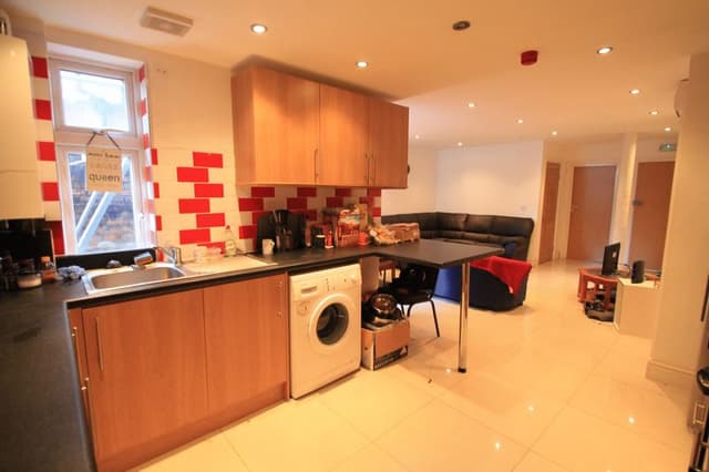 34b Miskin Street, Cardiff - Image 3