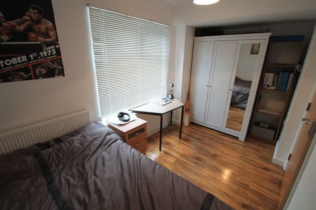 34b Miskin Street, Cardiff - Image 7