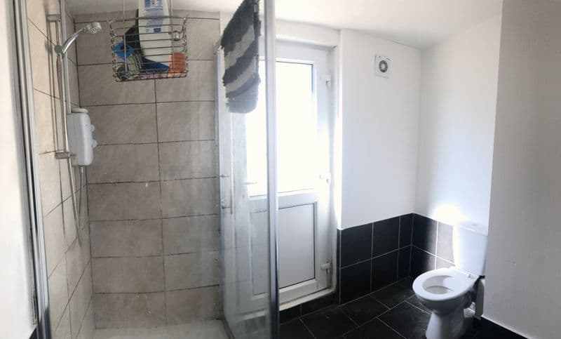 125 Lisvane Street, Cardiff - Image 4