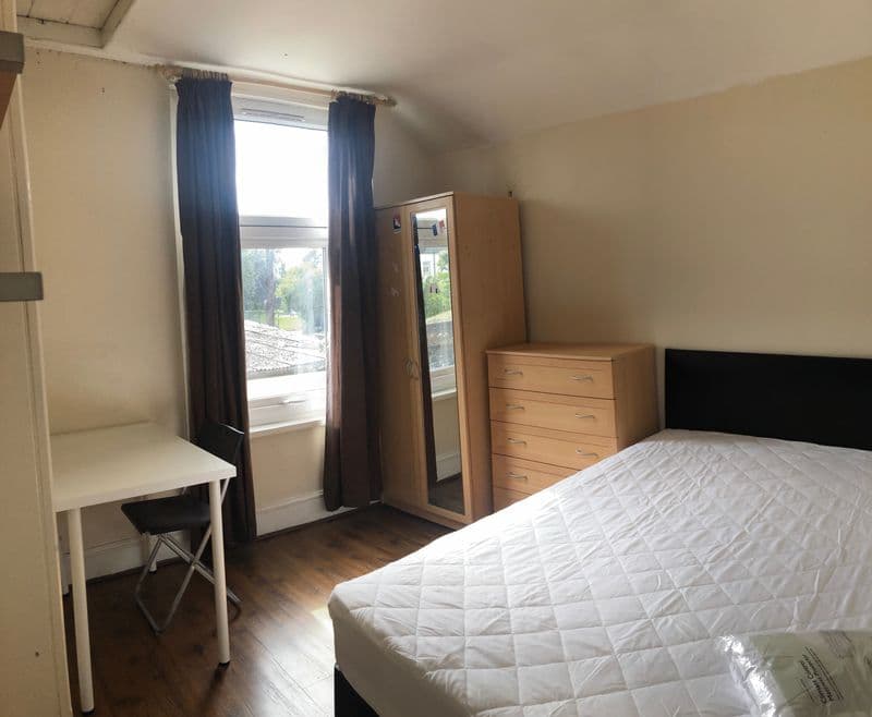 125 Lisvane Street, Cardiff - Image 7