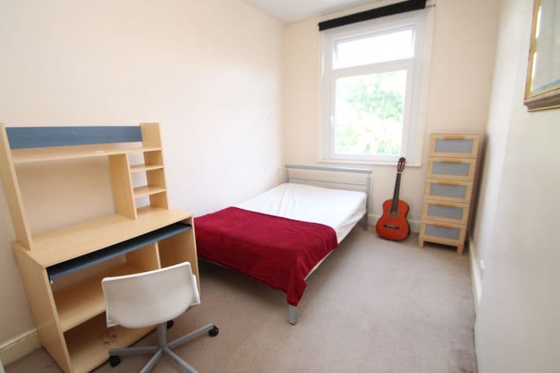 80 Gelligaer Street, Cardiff - Image 8