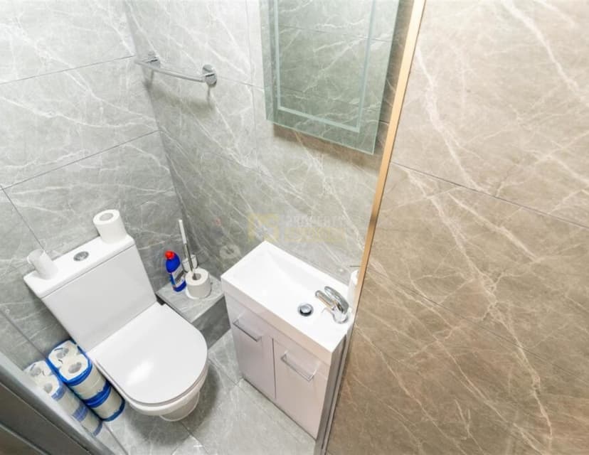 3 Beeston Close - Image 9