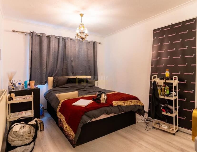 3 Beeston Close - Image 4