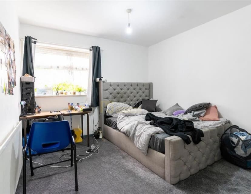 3 Beeston Close - Image 7