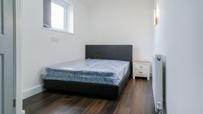 Flat 4 674 Bristol Road - Image 4