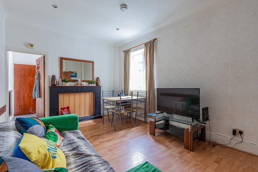 135a Albany Road - Image 3