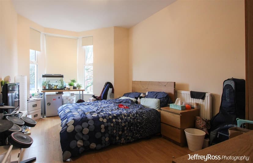 2, 187 Richmond Road - Image 4