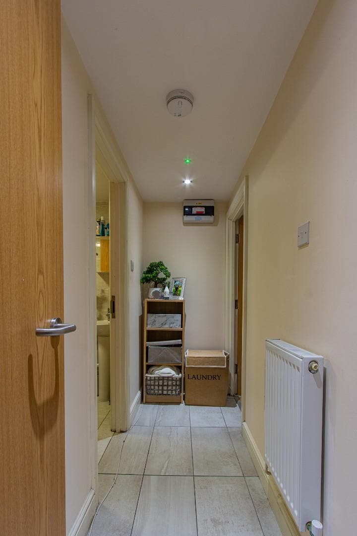 1, 88 Richmond Road - Image 5