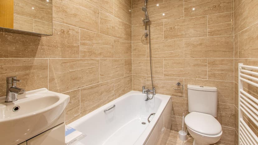 1B Glynrhondda Street - Image 6