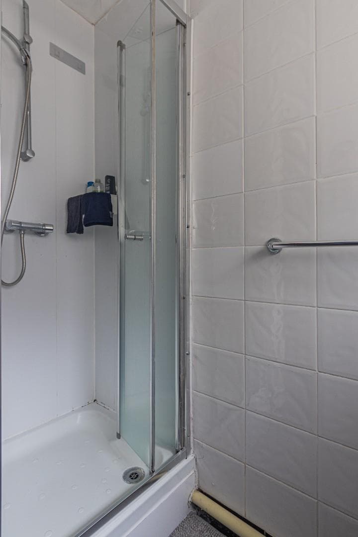 81B Diana Street - Image 7