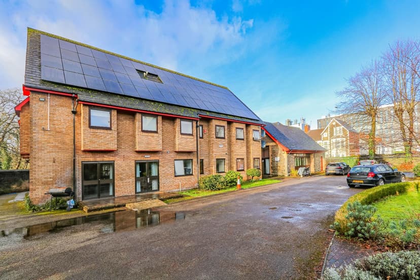 Room G17, St. Raphael, Newman Hall Colum Road - Image 23