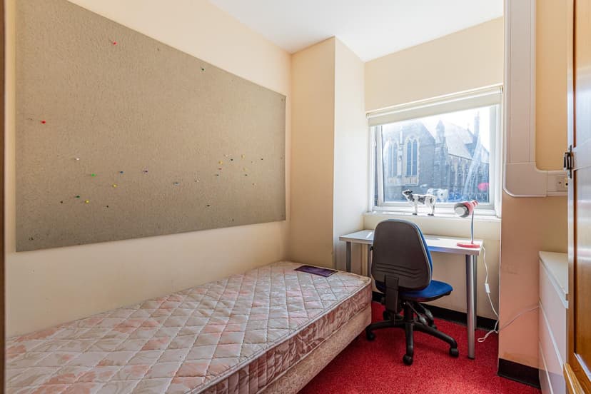 Room F05, St. John, Newman Hall Colum Road - Image 11