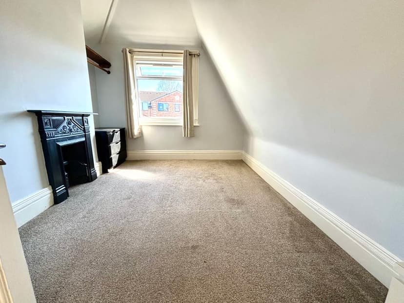 7 Gloucester Road - Image 3