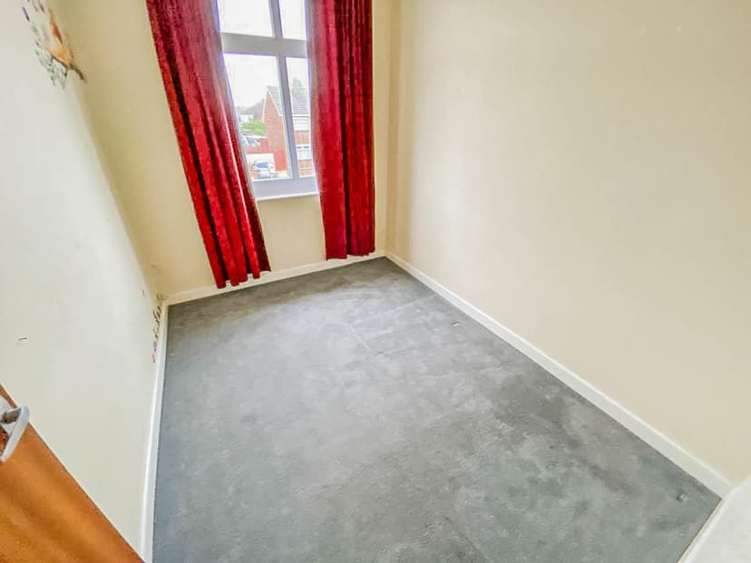 830 Filton Avenue - Image 5