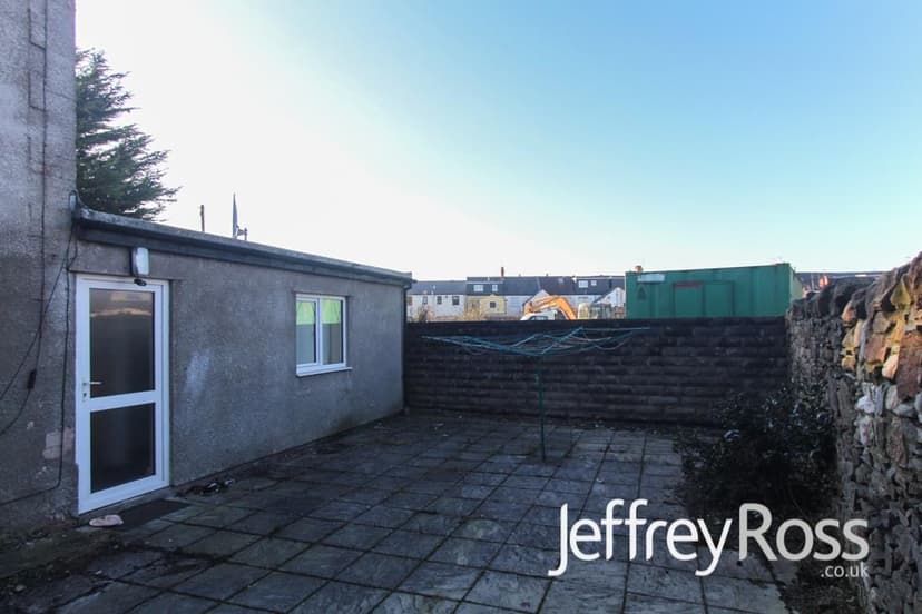 2, 185 Richmond Road - Image 11