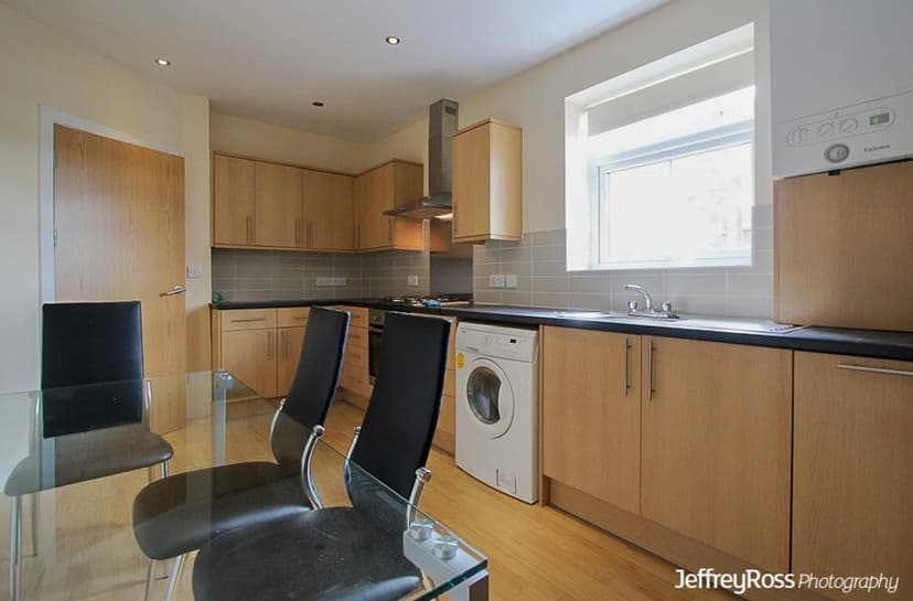 2, 191 Richmond Road - Image 3