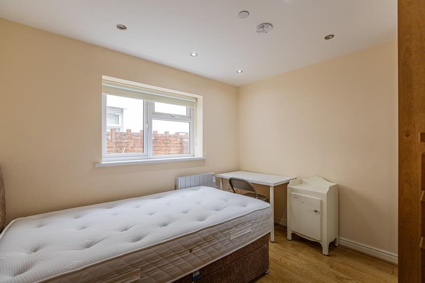 1, 272 North Road - Image 5