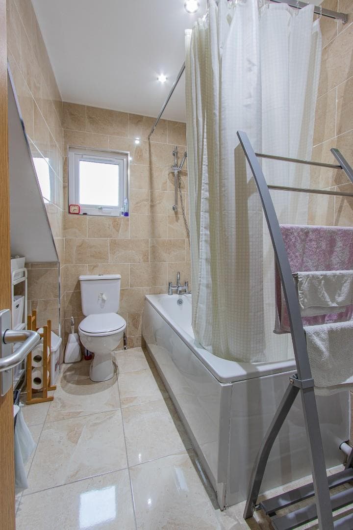 3, 274 North Road - Image 10