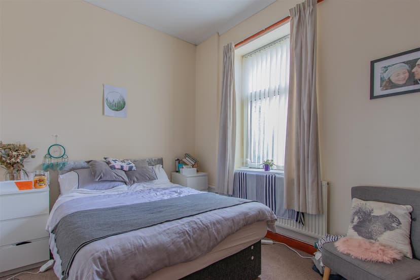 1, 15 Richmond Crescent - Image 4