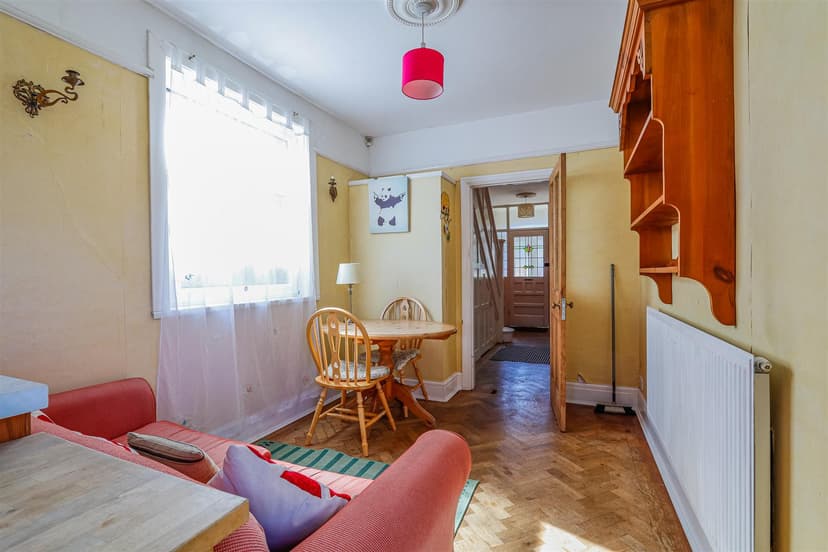 10 Windermere Avenue - Image 2