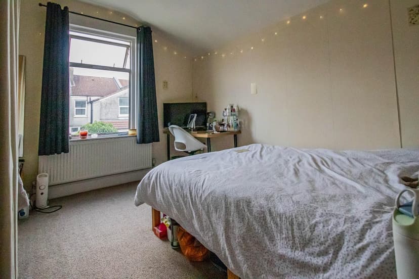 15 Beverley Road - Image 9