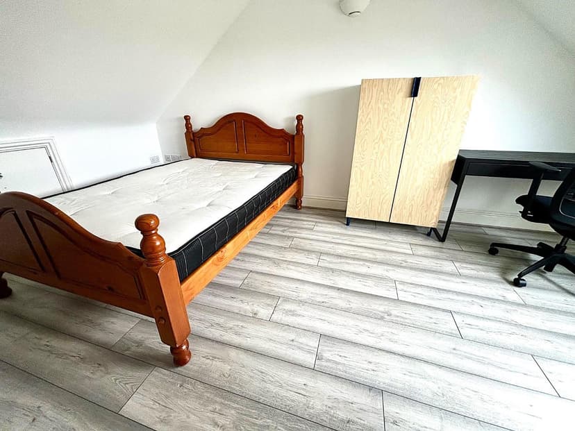 Flat 3, 78 Northville Road - Image 4