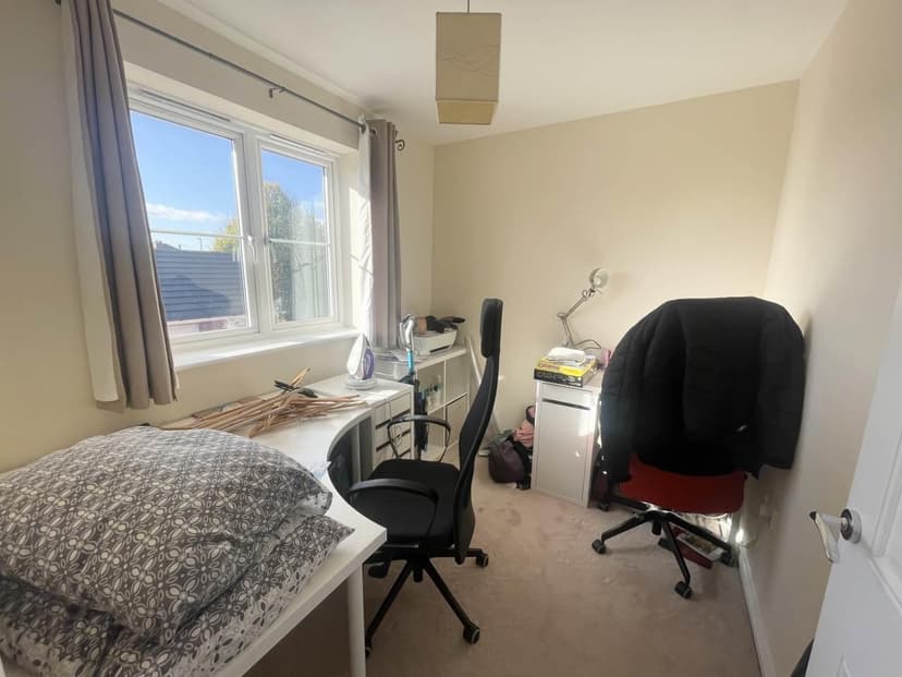 74 Montreal Avenue - Image 6