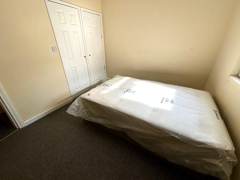 269A Gloucester Road - Image 4