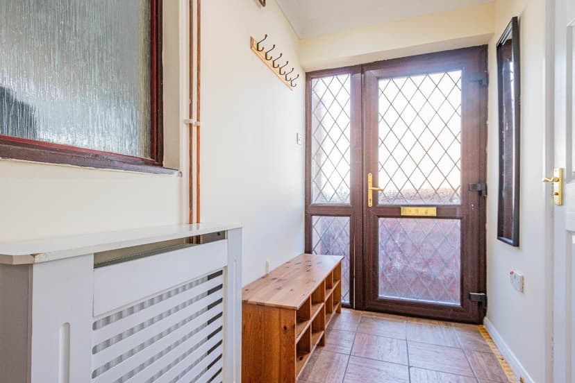 10 Ash Walk - Image 7