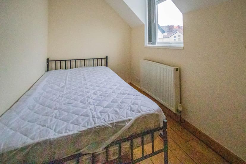 Flat 3, Manx Mews 10 Manx Road - Image 6