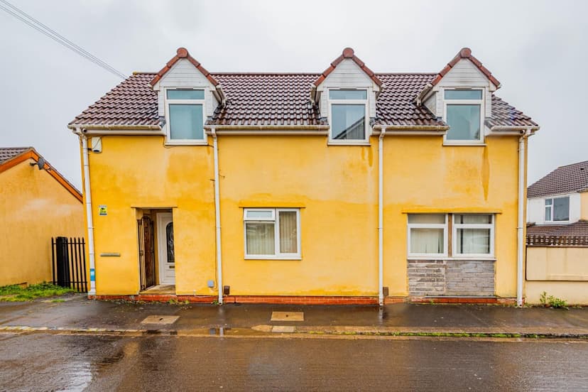 Flat 3, Manx Mews 10 Manx Road - Image 5