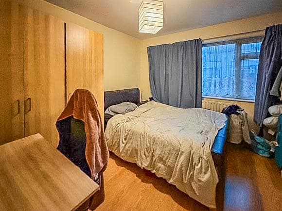 GFF 19 Wades Road - Image 6