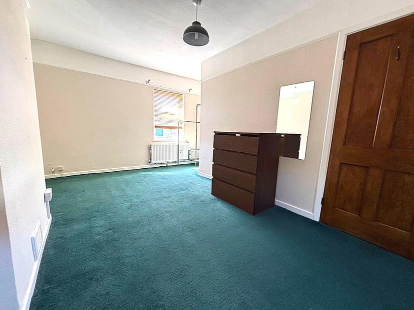 57 Dorchester Road - Image 8