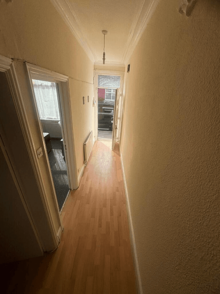  Upper West Grove, Manchester - Image 3