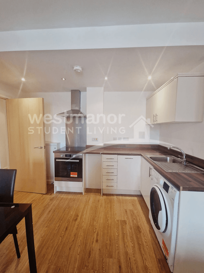 Charles Street, Leicester - Image 16