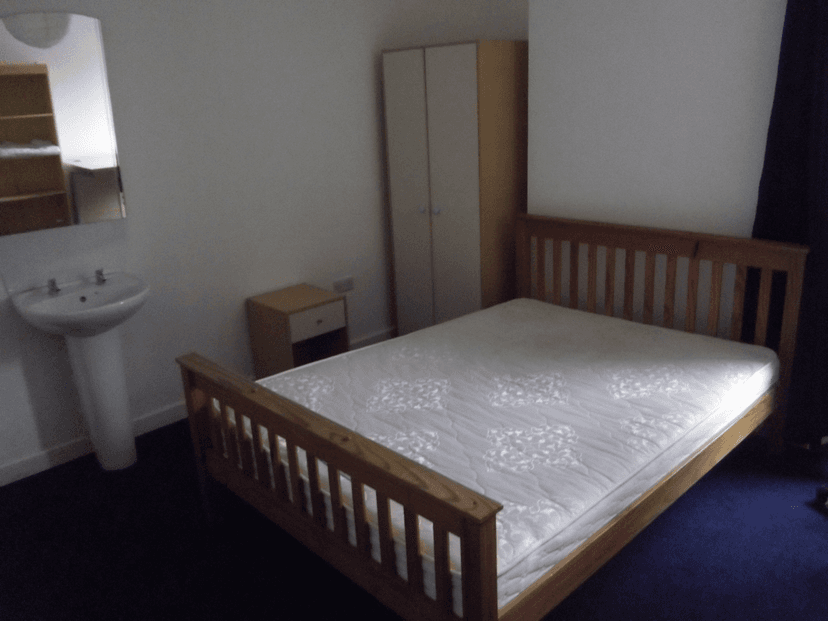 1 Brynymor Crescent, Swansea - Image 11