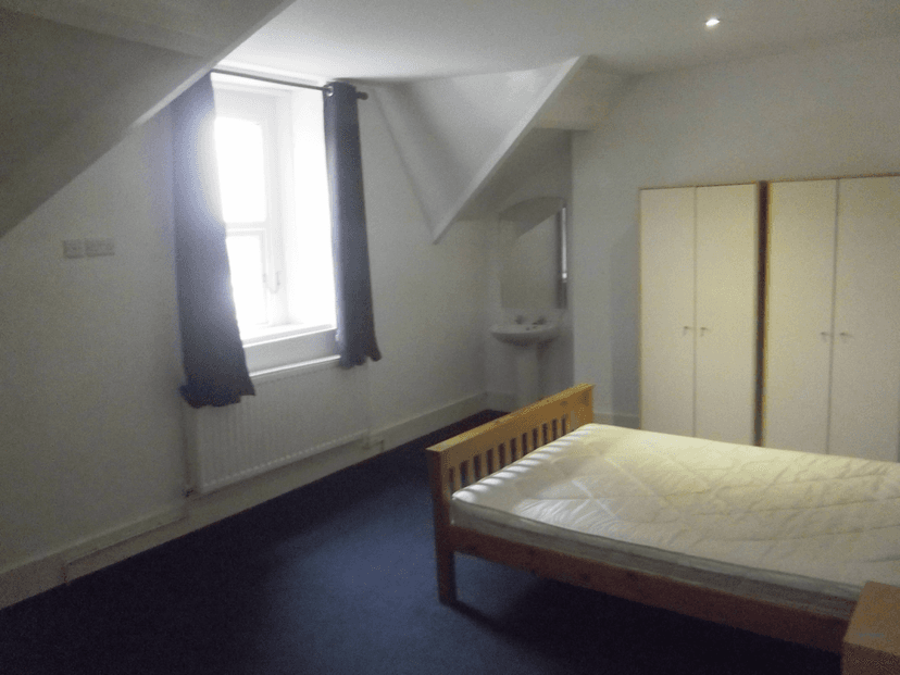 1 Brynymor Crescent, Swansea - Image 12