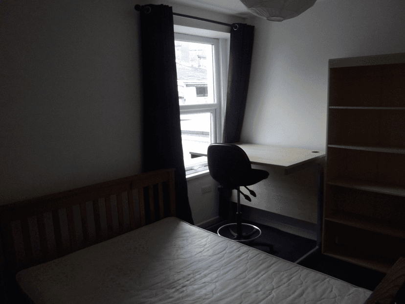 1 Brynymor Crescent, Swansea - Image 17