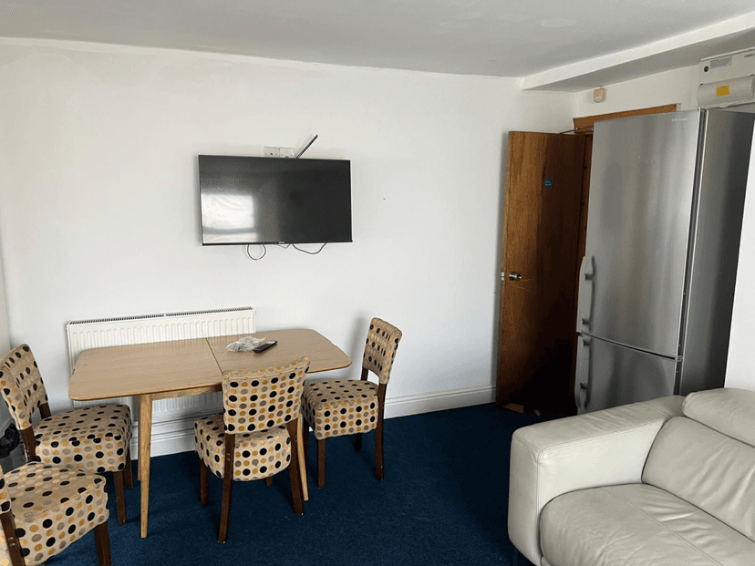 57 Brunswick Street, Swansea - Image 12