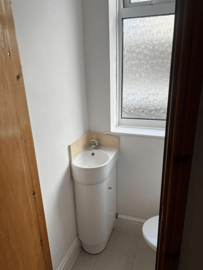 57 Brunswick Street, Swansea - Image 30