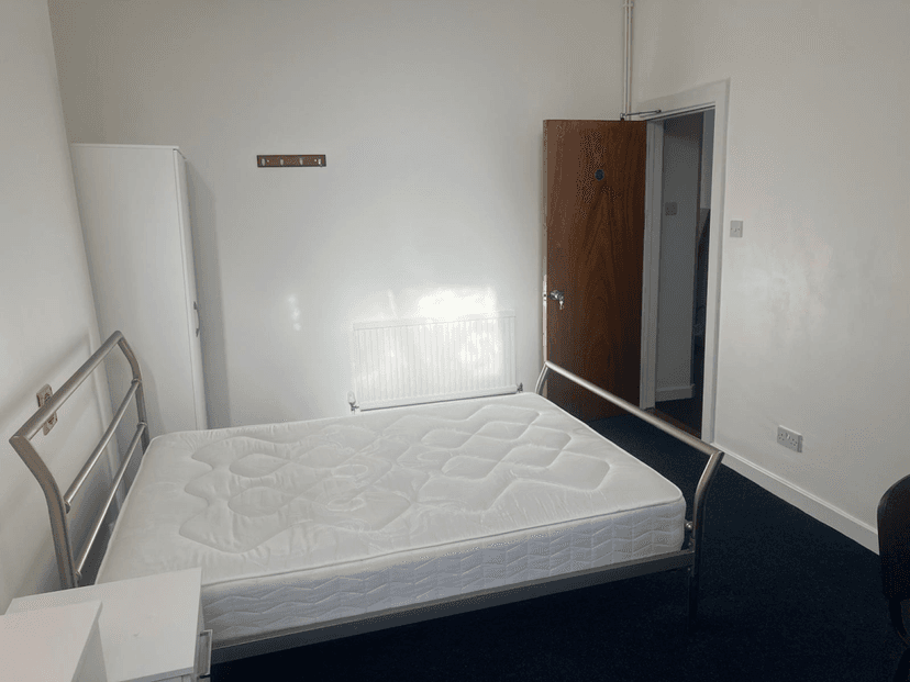 13 Ernald Place, Uplands, Swansea - Image 19