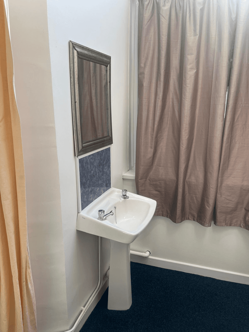 13 Ernald Place, Uplands, Swansea - Image 20