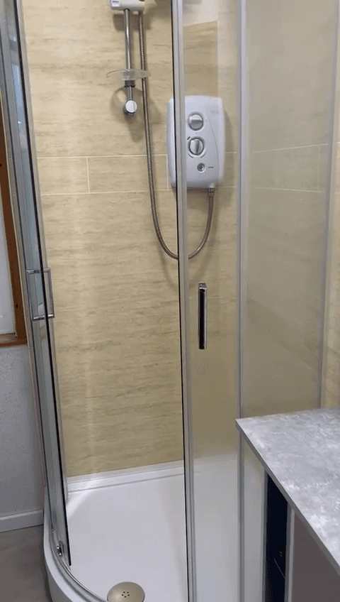 17 Hawthorne Avenue, Uplands, Swansea - Image 1