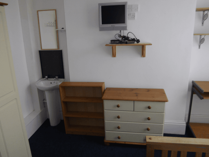 17 Hawthorne Avenue, Uplands, Swansea - Image 21