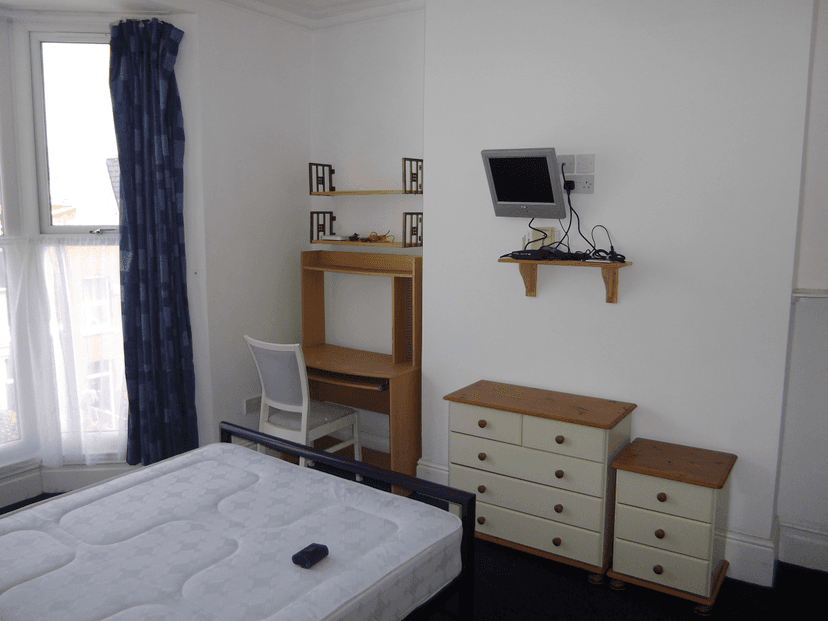 17 Hawthorne Avenue, Uplands, Swansea - Image 28