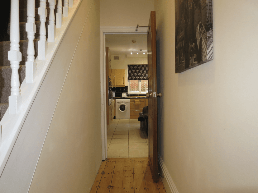 3 Ella Road, West Bridgford, Nottingham - Image 3
